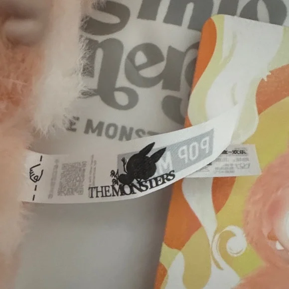 Authentic Big Into Energy Labubu - Happiness - Picture 7 of 10